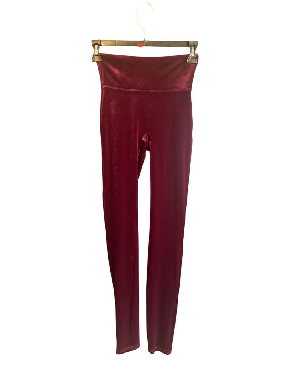 Spanx Velvet Leggings in Rich Burgundy Size XS